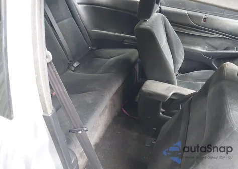 2003 Honda Civic Ex z USA, uszkodzony, nr VIN 1HGEM21913L071893